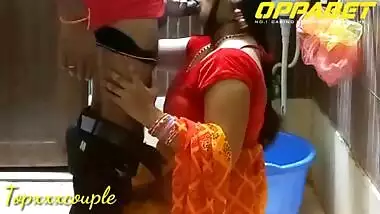 Desi XXX bhabhi Fucked By Plumber.