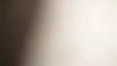 Eye-candy camgirl of Desi origin shows XXX parts at every opportunity