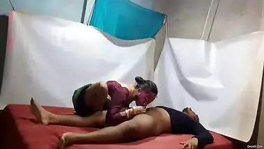 Today Exclusive- Desi Bhabhi Blowjoba And Hard Funked By Hubby With Clear Hindi Audio