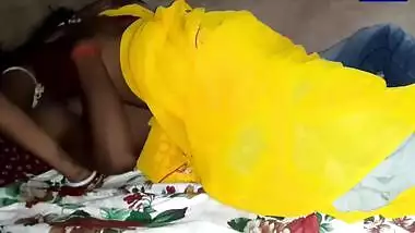 Yellow Saree Hot & Beautiful Wife Full Hd 4k Sex Video 2022 Indian Desi
