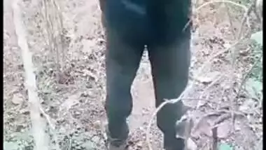 Village aunty is caught fucking outdoor with brother of hubby, Desi mms