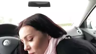 Great blowjob in the car