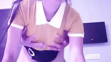 Best Indian escort girl doggy sex with client in hotel