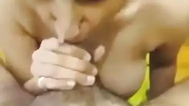 Today Exclusive- Horny Paki Wife Blowjob And Hubby Cum On Her Face