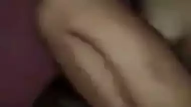 MMS video of XXX sized dick fucking teen Desi girl in mouth and pussy