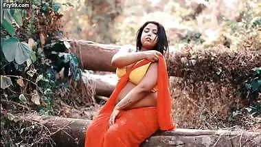 Big boobs model indrani photoshoot video – 4